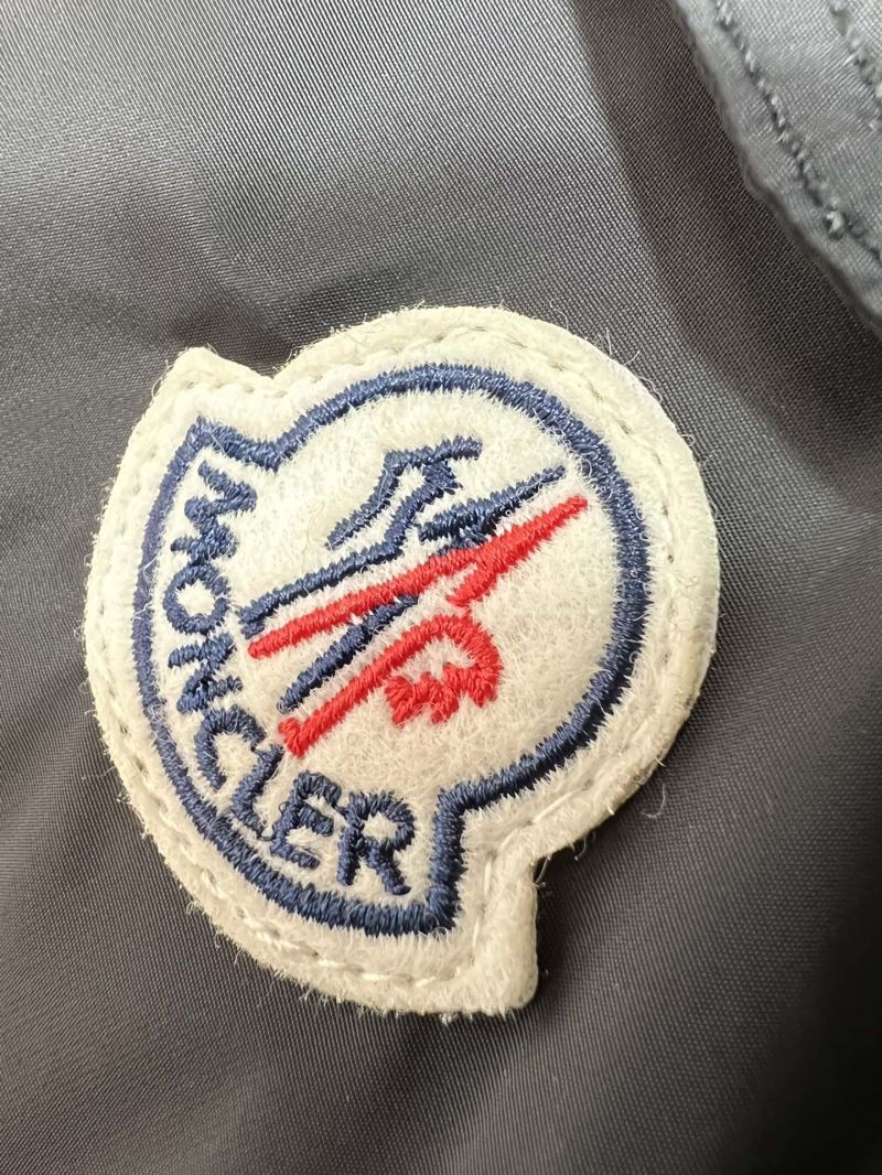 Moncler Sweaters